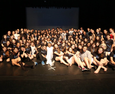 Grupo de Dança do Colégio Estadual do Paraná abre inscrições para aulas gratuitas