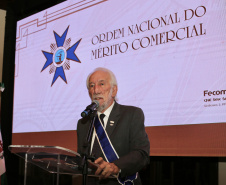 Darci Piana é homenageado com a Ordem Nacional do Mérito Comercial