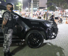 PM aborda 3 mil pessoas e encaminha mais de 100 nos primeiros dias de Carnaval no Litoral