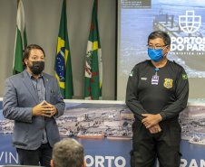 Integração a favor da segurança é debate em visita de alunos do Curso Superior da PMPR ao Porto de Paranaguá