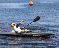 Esportes náuticos movimentam o fim de semana na baía de Guaratuba com o Festival das Águas 