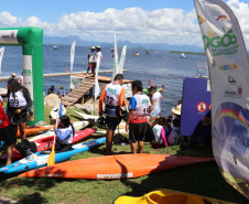 Esportes náuticos movimentam o fim de semana na baía de Guaratuba com o Festival das Águas 