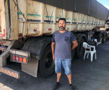 Porto de Paranaguá inaugura rádio com programação dedicada a caminhoneiros