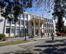 Universidades Estaduais do Paraná se destacam em ranking internacional de pesquisa