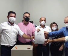  Secretário autoriza recursos e visita hospitais em Jandaia do Sul e Colorado