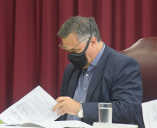 Saúde e TRE-PR assinam termo de cooperação que permite urnas em hospitais e instituições para idosos