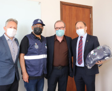 Fazenda entrega novos uniformes aos auditores fiscais da Receita Estadual 