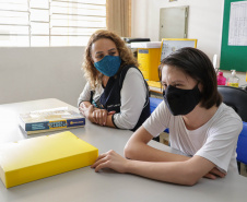 Com atendimento especial, alunos com Down são incluídos na rede pública estadual