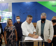 Governo do Estado distribui mais de R$ 104 milhões em obras e reformas para municípios