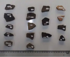 Pesquisa da UEL analisa peças arqueológicas de cerâmicas encontradas em senzalas