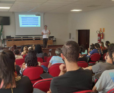 Governo do Paraná torna permanente o curso para voluntariado no cuidado de animais silvestres  - cURITIBA, 21/03/2022