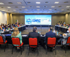 Fazenda condecora novos profissionais com a Medalha do Mérito Fazendário
