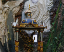  Santuário de São Miguel Arcanjo, em Bandeirantes, - Bandeirantes, 09/04/2022
