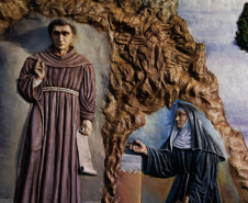  Santuário de São Miguel Arcanjo, em Bandeirantes, - Bandeirantes, 09/04/2022