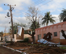 Estado envia ajuda humanitária a cidades do Oeste e Noroeste atingidas por temporais