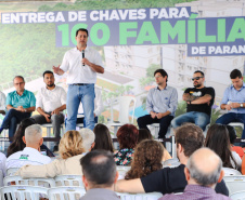 Governador Carlos Massa Ratinho Junior entrega moradias para 160 famílias em Paranavaí - Paranavaí, 20/04/2022