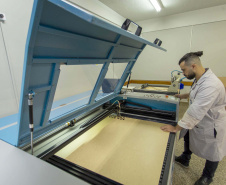 Inspirada no MIT, dos EUA, UEM inaugura Fab Lab, oficina tecnológica