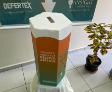 UEM instala primeiro ecoponto do Brasil para descarte de escovas dentais