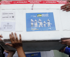  Saúde reabastece regionais com vacinas da gripe e Covid-19