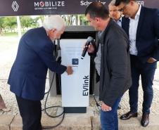 POSTO DE ENERGIA SOLAR