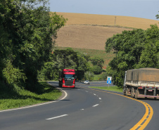 Fiscalização de cargas com excesso de peso terá reforço nas rodovias estaduais 