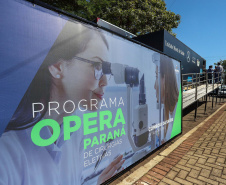 Governo inicia em Ibiporã mutirão para acelerar cirurgias oftalmológicas - “O Comboio da Saúde é uma iniciativa itinerante para acelerar as cirurgias eletivas, principalmente de catarata, um problema que atinge especialmente a população mais idosa -