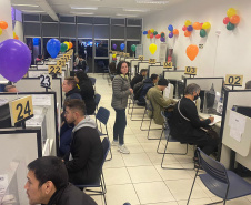 Mutirão LGBTI+ encaminha mais de 200 pessoas para vagas de emprego em Curitiba