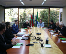 Missão oficial do Uruguai busca investimentos no Paraná