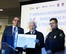 tRÂNSITO sEGURO