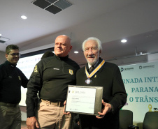 tRÂNSITO sEGURO