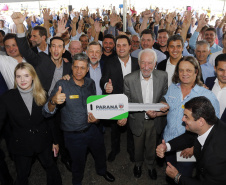 ENTREGA DE ÔNIBUS
