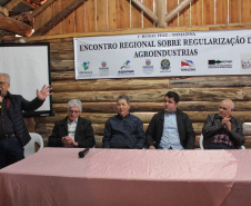 Encontro Regional sobre Regularização de Agroindustrias, em Tomazina - 