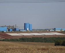 Parceria BRDE e C. Vale possibilita construção de esmagadora de soja que vai gerar 1.500 empregos no Oeste do PR -