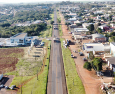 Governador assina ordem de serviço para duplicação de rodovia em Campo Mourão