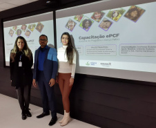 Estado promove curso de capacitação do sistema e-pcf do Programa Criança Feliz no Paraná