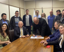 Saúde assina convênio de R$ 14,3 milhões para construção do Hospital Municipal de Salto do Lontra no Sudoeste