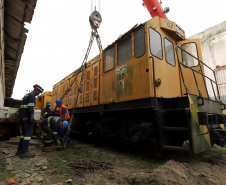  Locomotivas deixam a Portos do Paraná para serem restauradas e preservadas