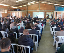 Seminário sobre fruticultura reúne 500 produtores na Lapa