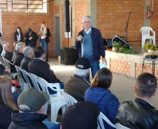 Seminário sobre fruticultura reúne 500 produtores na Lapa