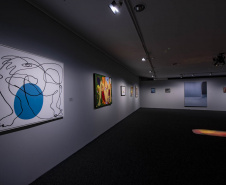   Mesa-redonda marca os últimos dias da exposição de André Mendes no MON