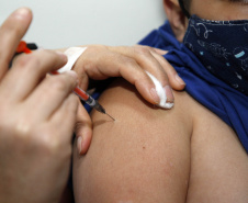 Após mutirão, municípios dão continuidade a ações de vacinação no Paraná