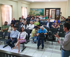 Publicação do IDR-Paraná discute oportunidades da citricultura no Vale do Ribeira