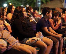 Cinema na Praça retoma agenda no Interior com exibições em Jataizinho; veja a programação