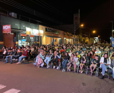 Cinema na Praça