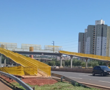 Nova passarela na PR-445 em Londrina será liberada para pedestres a partir de 30 de outubro 