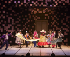 Grupo de dança do Teatro Guaíra leva espetáculo para cinco cidades do Oeste do Paraná