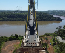 Estrutura da nova Ponte da Integração Brasil-Paraguai está concluída