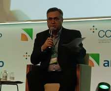 Fw: Beto Preto debate desafios da saúde em evento nacional