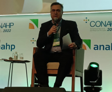 Fw: Beto Preto debate desafios da saúde em evento nacional