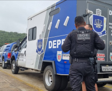 Polícia Penal realiza transferência de presos das cadeias do litoral durante Verão Maior Paraná